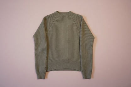 Cardigan gris en laine texturée – BY ZAINAB