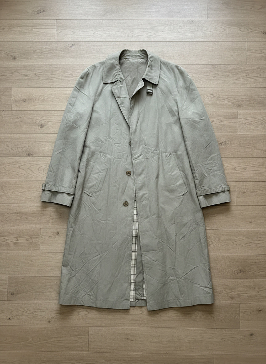 Trench-Coat - by BÉATRICE
