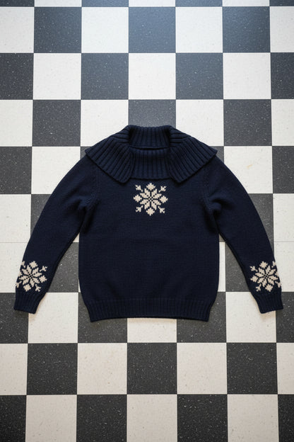 Pull en maille bleu foncé motif hivernal – BY SARAH LANG