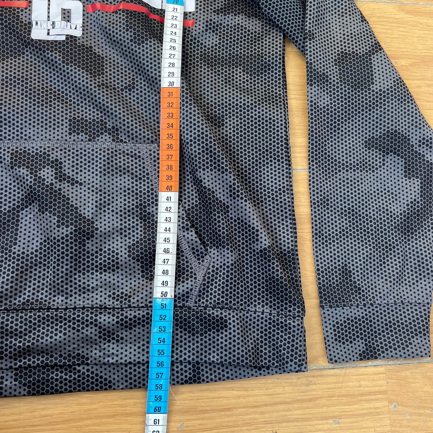 Sweat à capuche sport gris, noir et rouge - Sport-Tek - Taille L