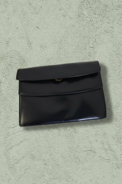 Pochette à Main en Cuir Brillant – by YANNIS KINGSTON