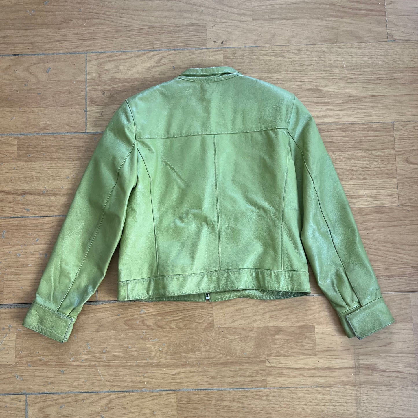 Veste en cuir vert olive zippée - Taille S by SARLOTTE