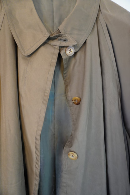 Trench coat beige – by Béatrice