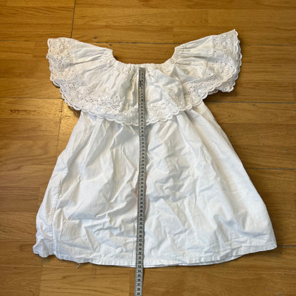 Top blanc off the shoulder avec dentelle - by ZAINAB
