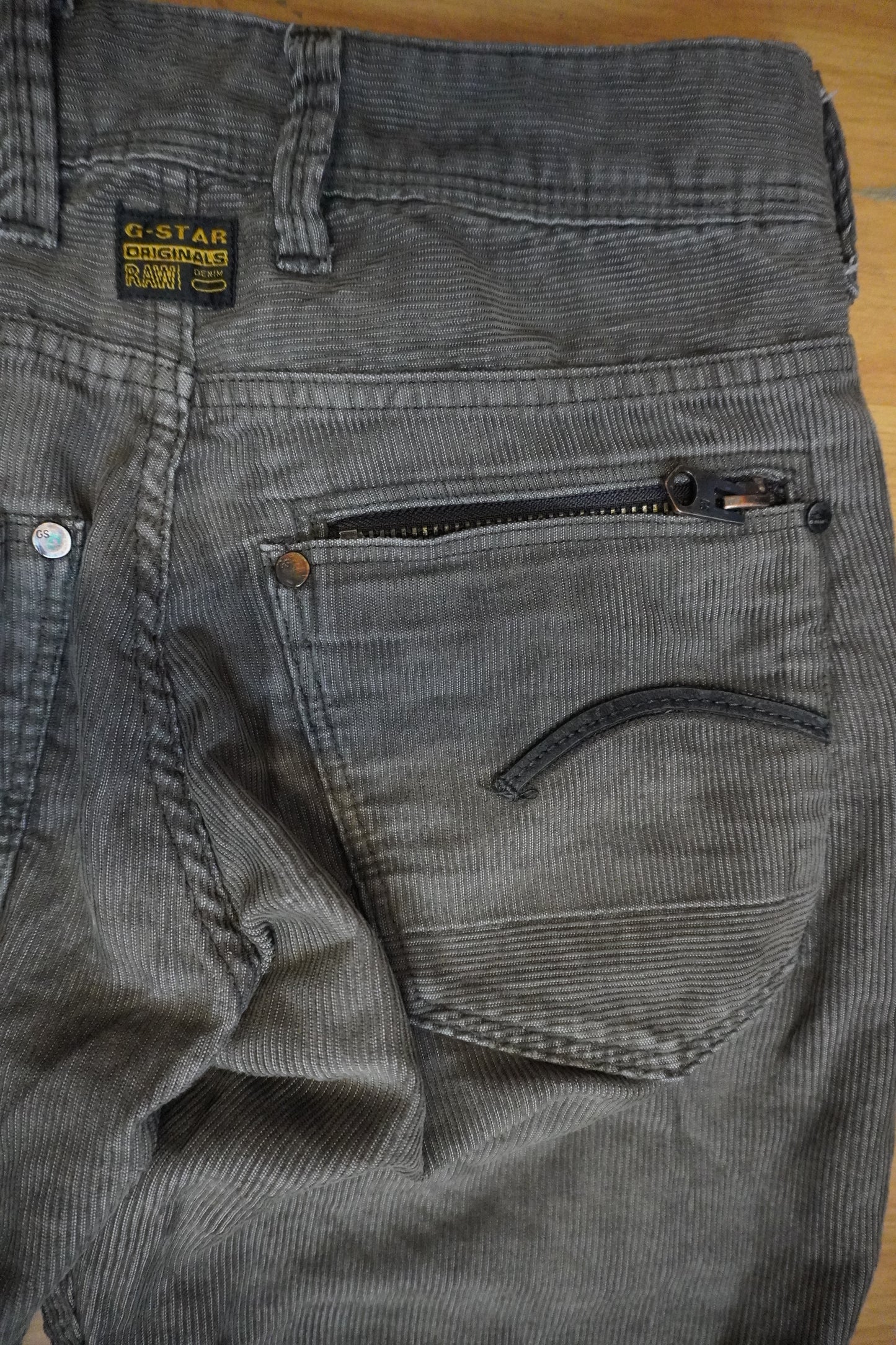 Jeans Velours Côtelé - G-Star Raw - by BÉATRICE