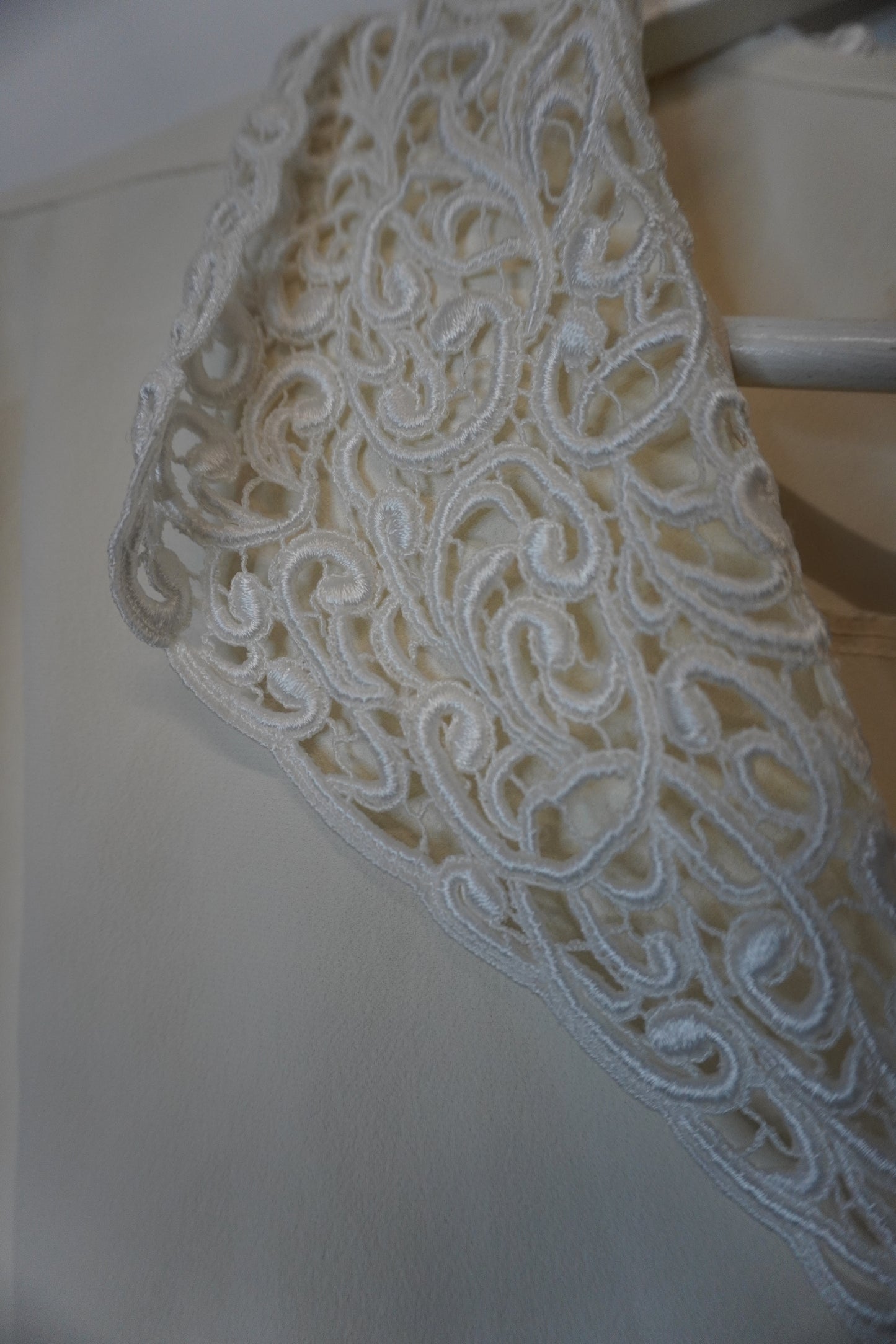 Ivory Jewel Flow Shirt – by MANDY CHERIE