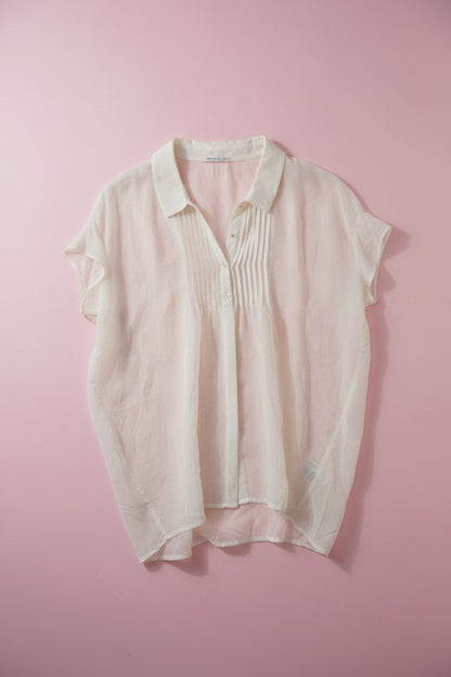 Chemise blanche à col boutonné – by Zainab