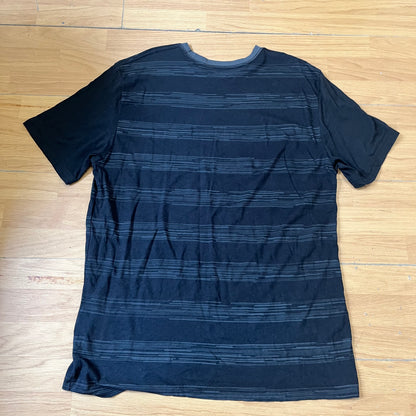 T-shirt Nike noir à rayures grises – Taille XL