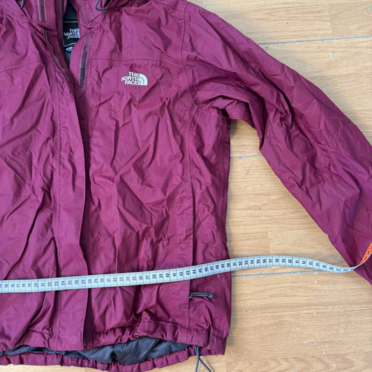 Parka imperméable femme The North Face – Couleur betterave – Taille S