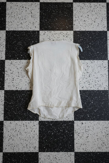 Top blanc chic à perles – BY SARAH LANG