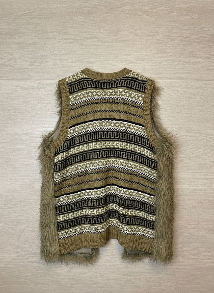 Gilet En Maille - by BÉATRICE