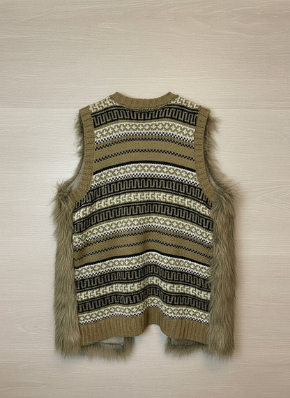 Gilet En Maille - by BÉATRICE