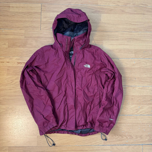 Parka imperméable femme The North Face – Couleur betterave – Taille S