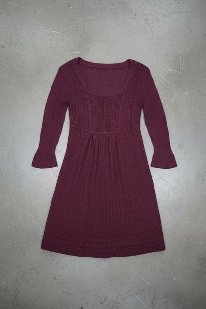 Robe aubergine mi-longue en laine – taille M