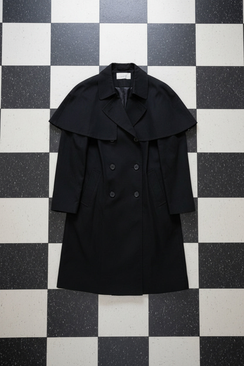 Trench noir moderne et structuré – BY SARAH