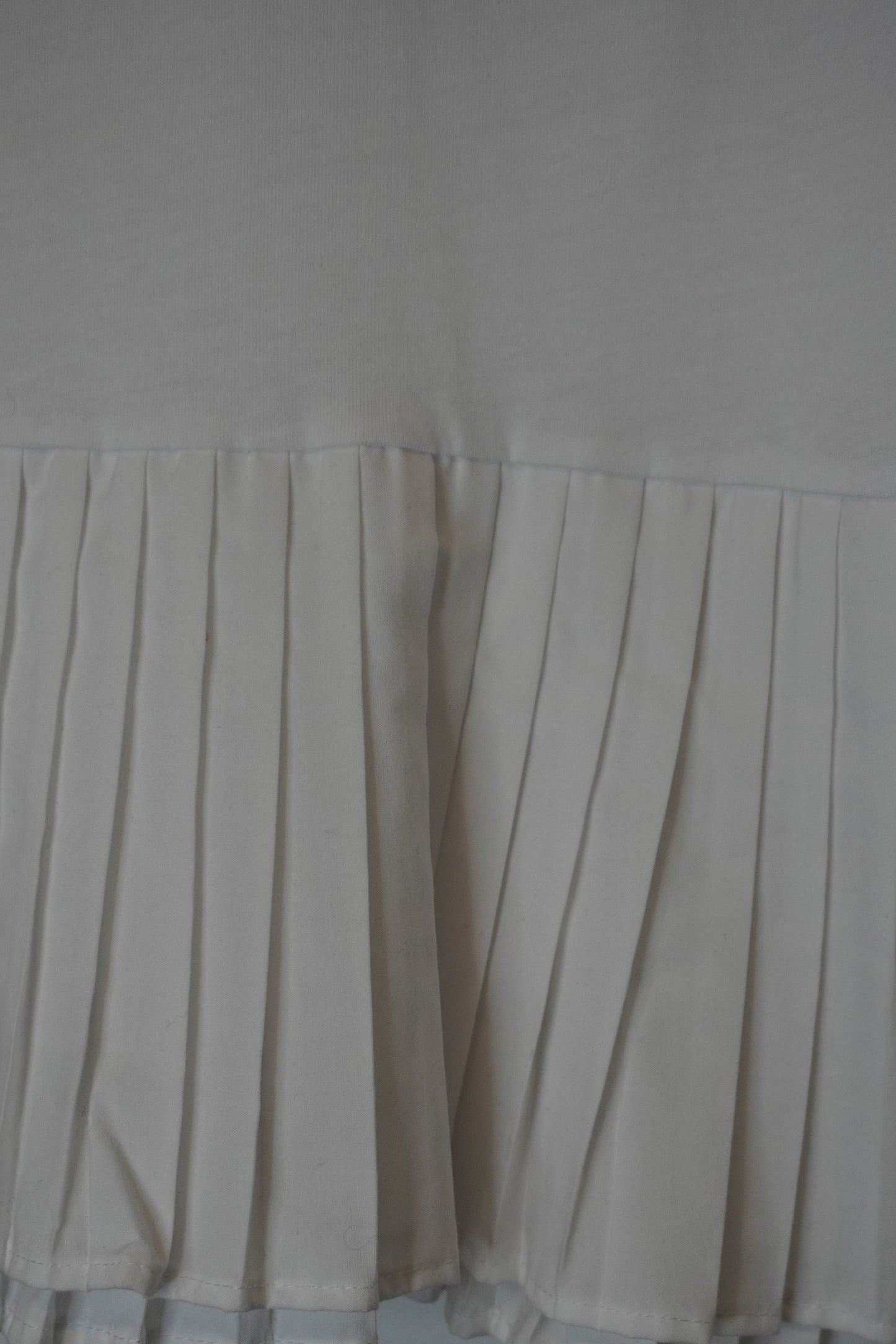 T-shirt blanc classique – by Zainab