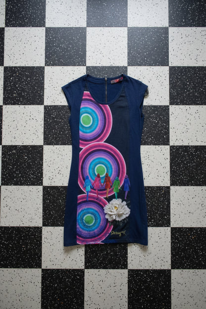 Robe ajustée imprimé années 70 – BY SARAH LANG