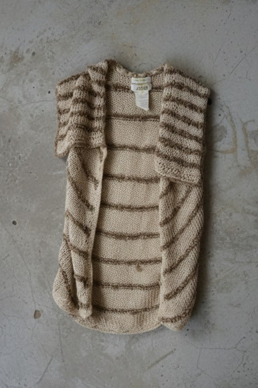 Cardigan sans manches marron – by Zainab