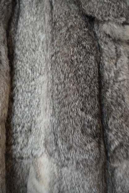 Manteau De Fourrure - by SASSCARELLA