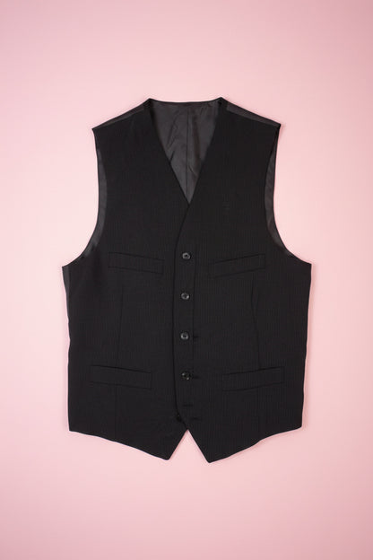 Gilet sans manches noir – by Zainab