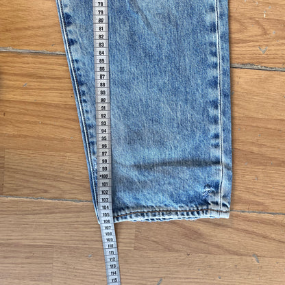 Jean bleu Levi’s – Taille – 36/30