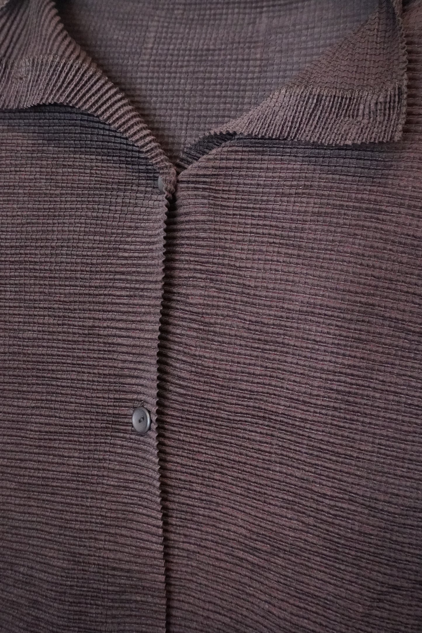 Top brun texturé stretch – BY KER