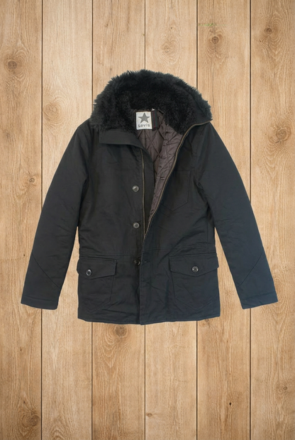 Doudoune noire à capuche – by Béatrice