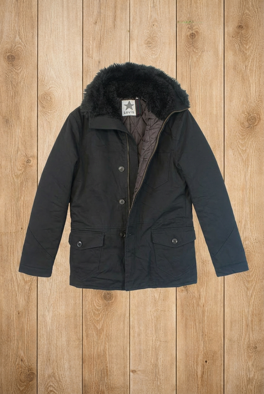 Doudoune noire à capuche – by Béatrice