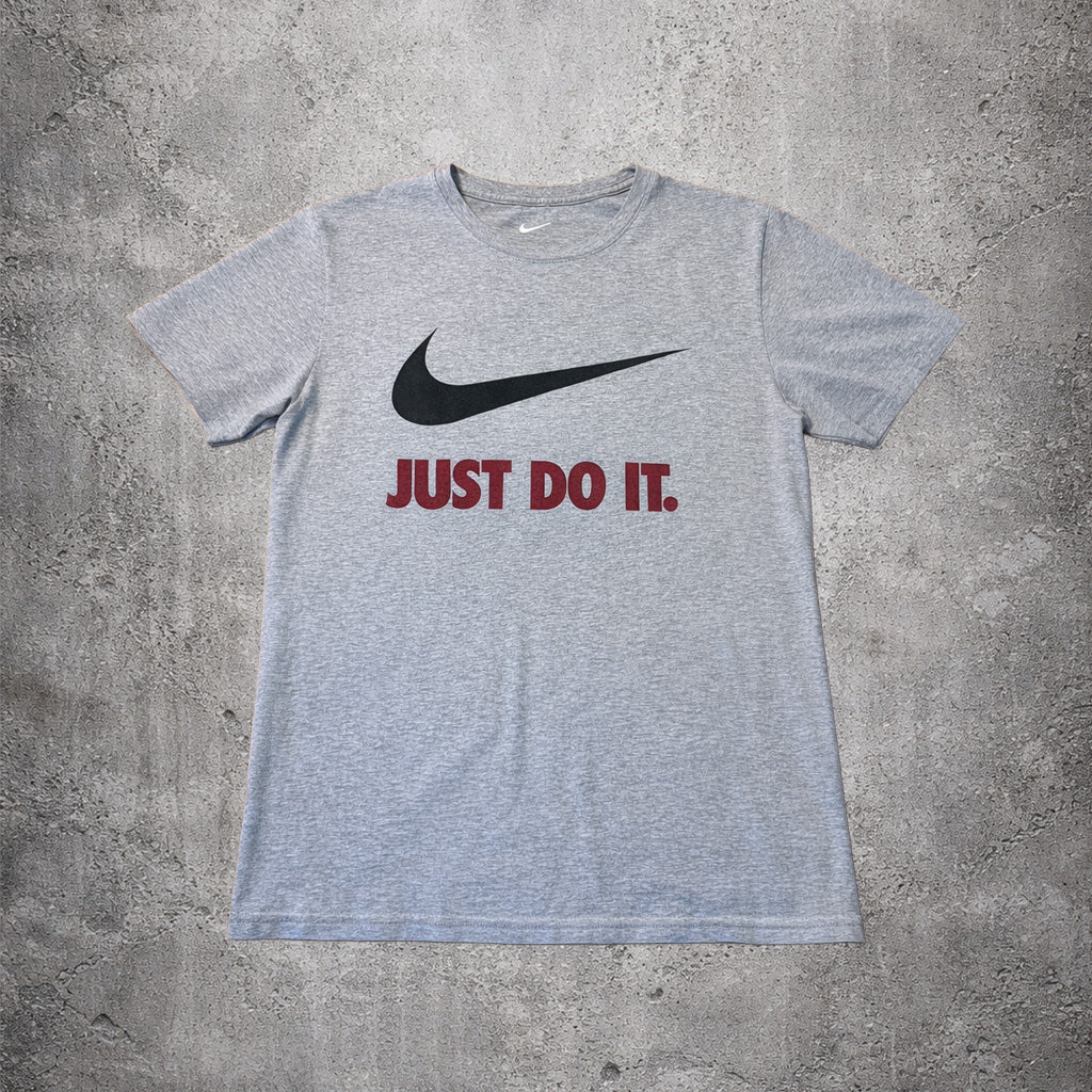 T-shirt gris Nike – Taille – L