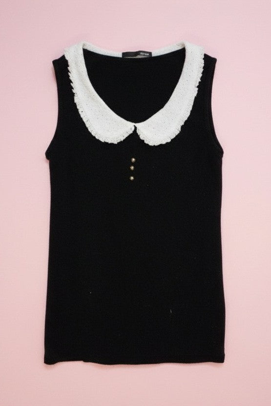 Top noir et blanc à col dentelle – by Zainab