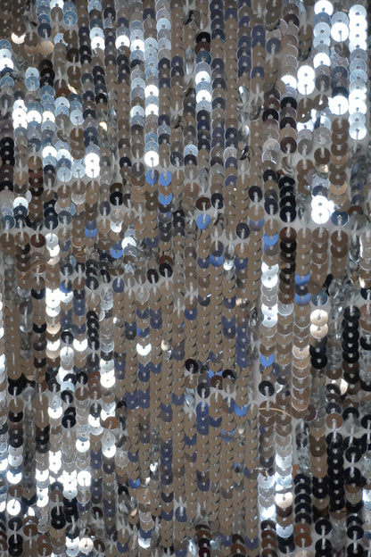 Top sequins argenté – by Zainab