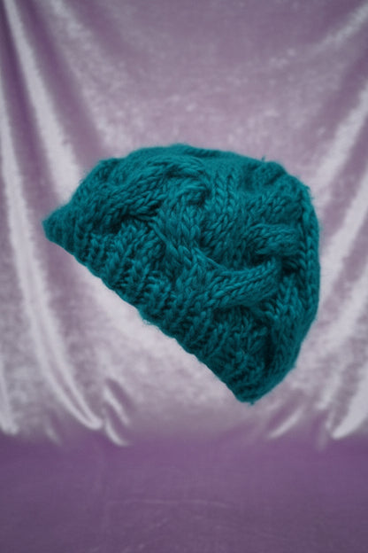 Bonnet En Maille - by SASSCARELLA