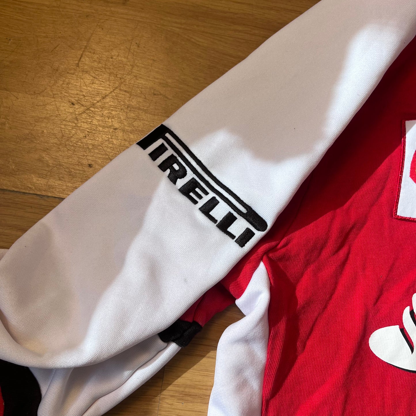 Sweat quarter-zip Ferrari rouge et blanc - Puma - Taille M