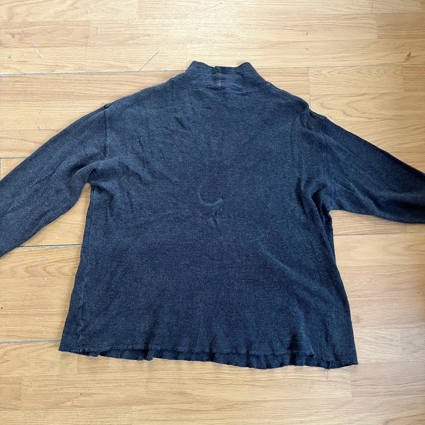 Pull DKNY noir – Taille L