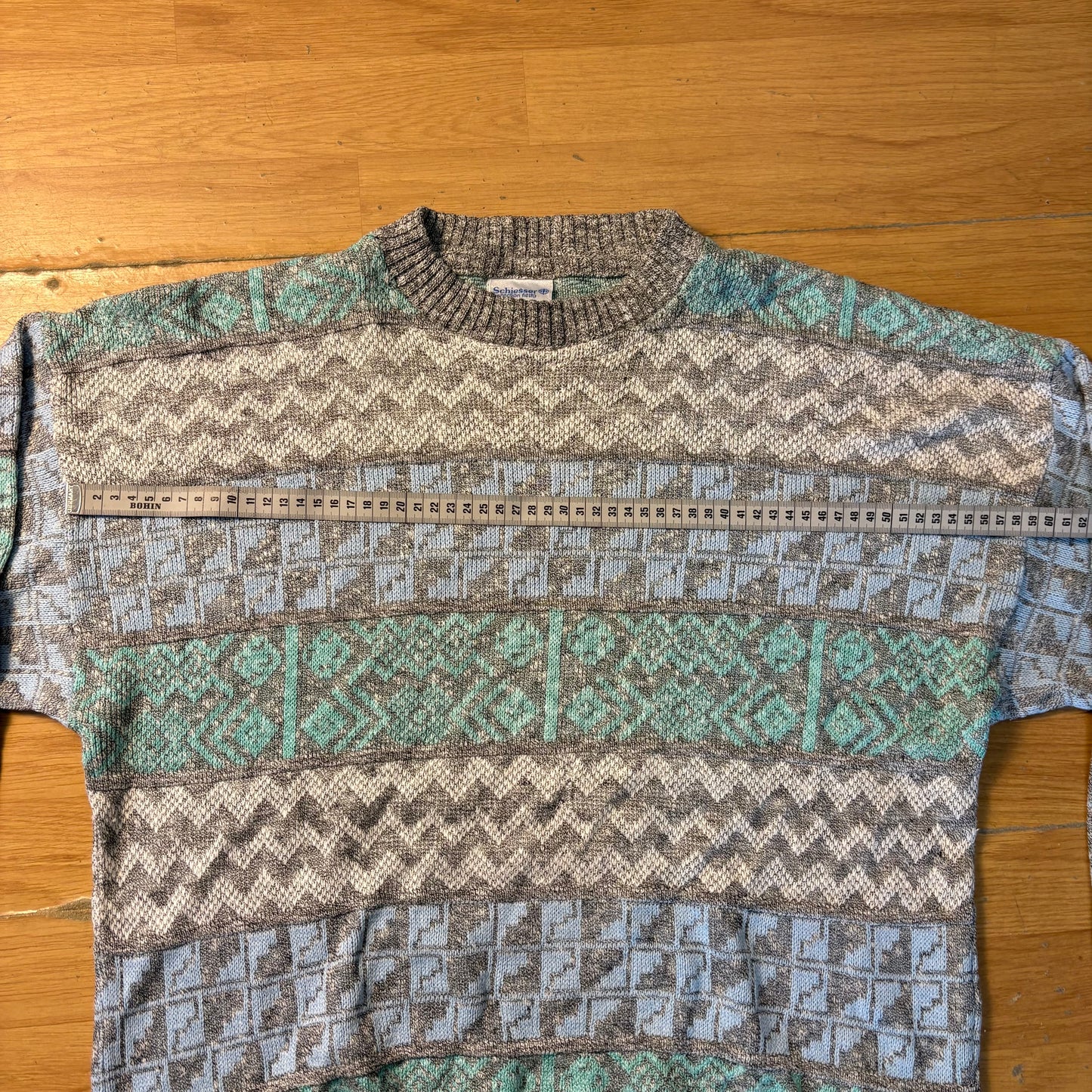 Pull en maille gris et vert - Schiesser - Taille 52