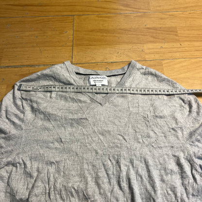 Pull col V gris Calvin Klein – Taille L