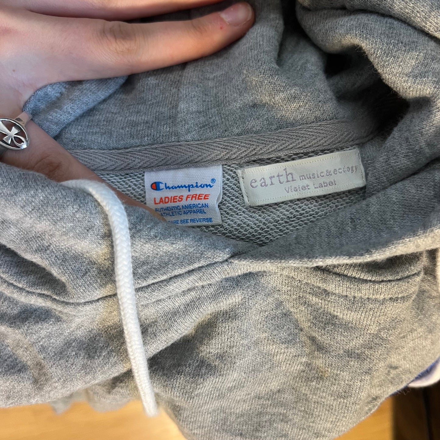 Sweat à capuche gris - Earth x Champion - Taille M