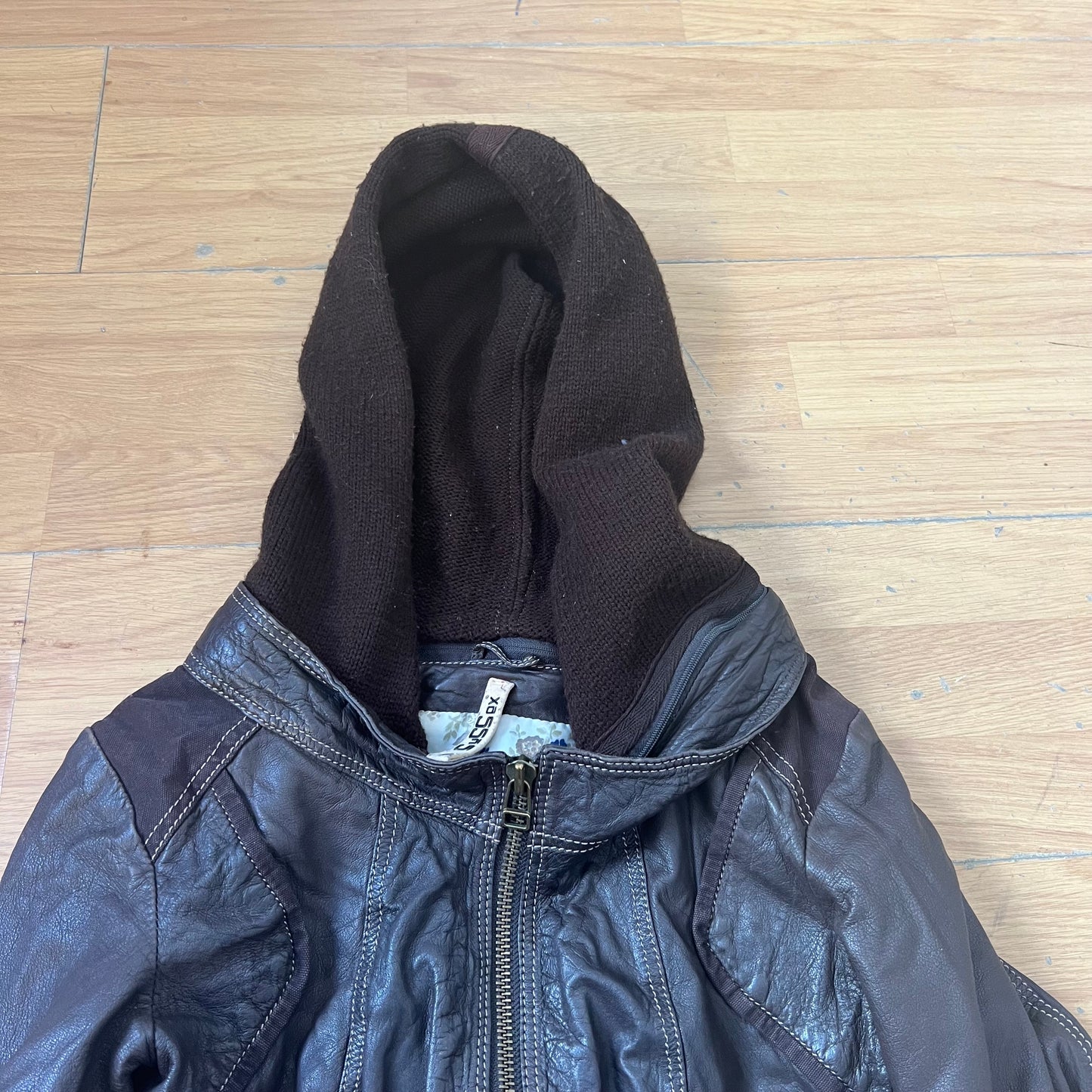 Veste en cuir marron avec capuche en tissu - Taille S by SARLOTTE