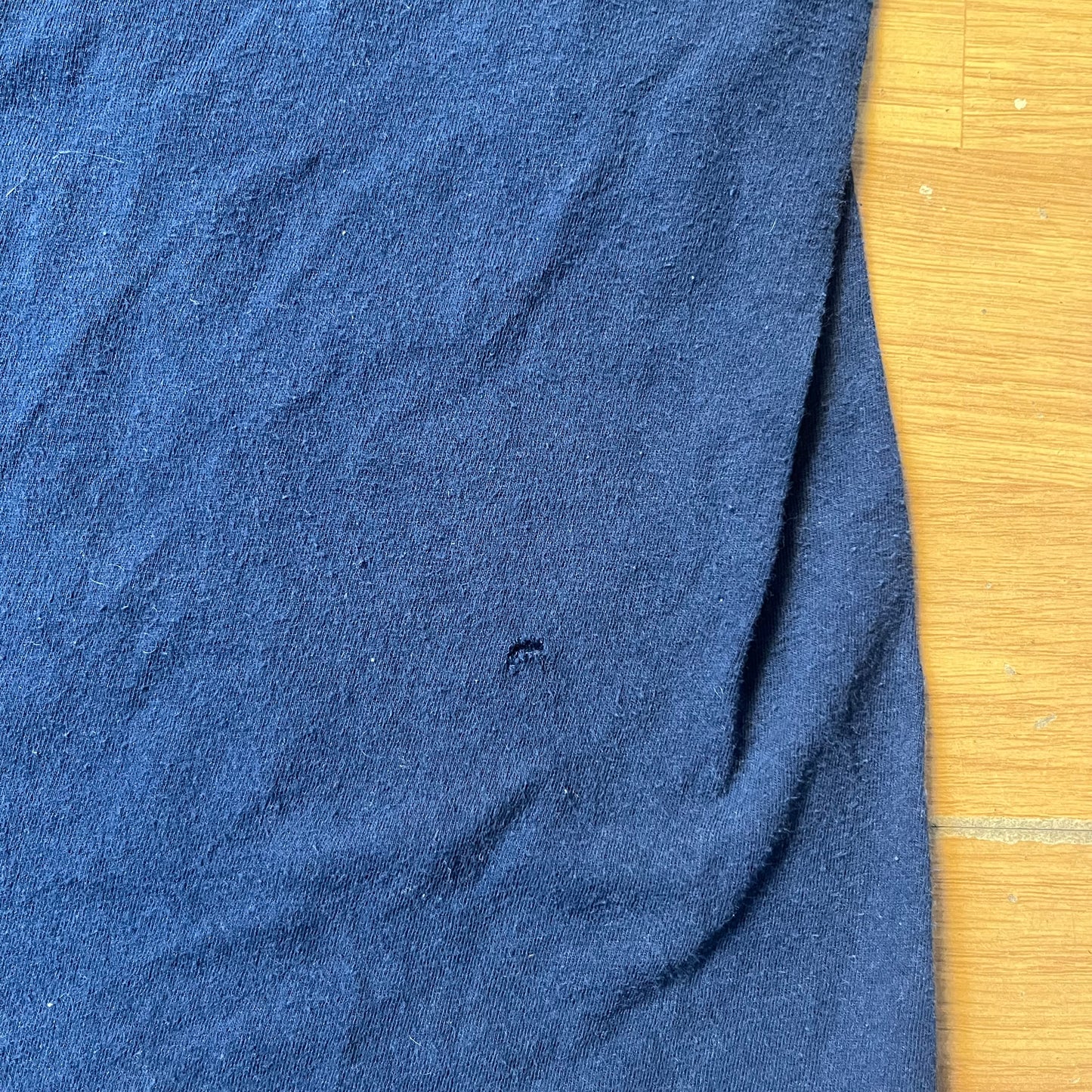 T-shirt bleu foncé Adidas – Taille – S