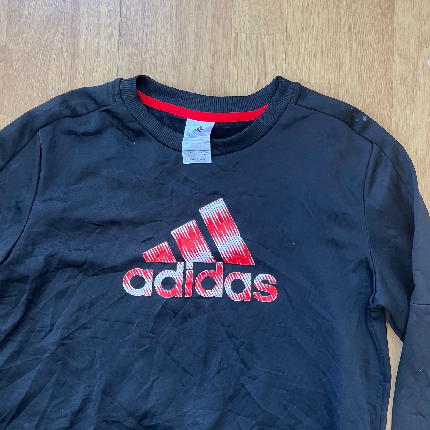 Sweat noir et rouge sans capuche - Adidas - Taille M