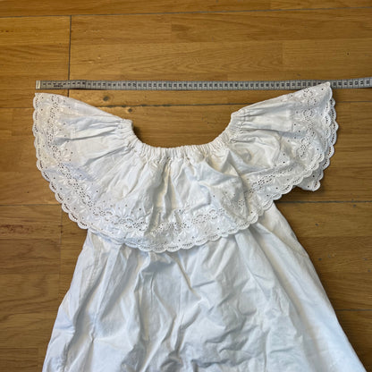 Top blanc off the shoulder avec dentelle - by ZAINAB