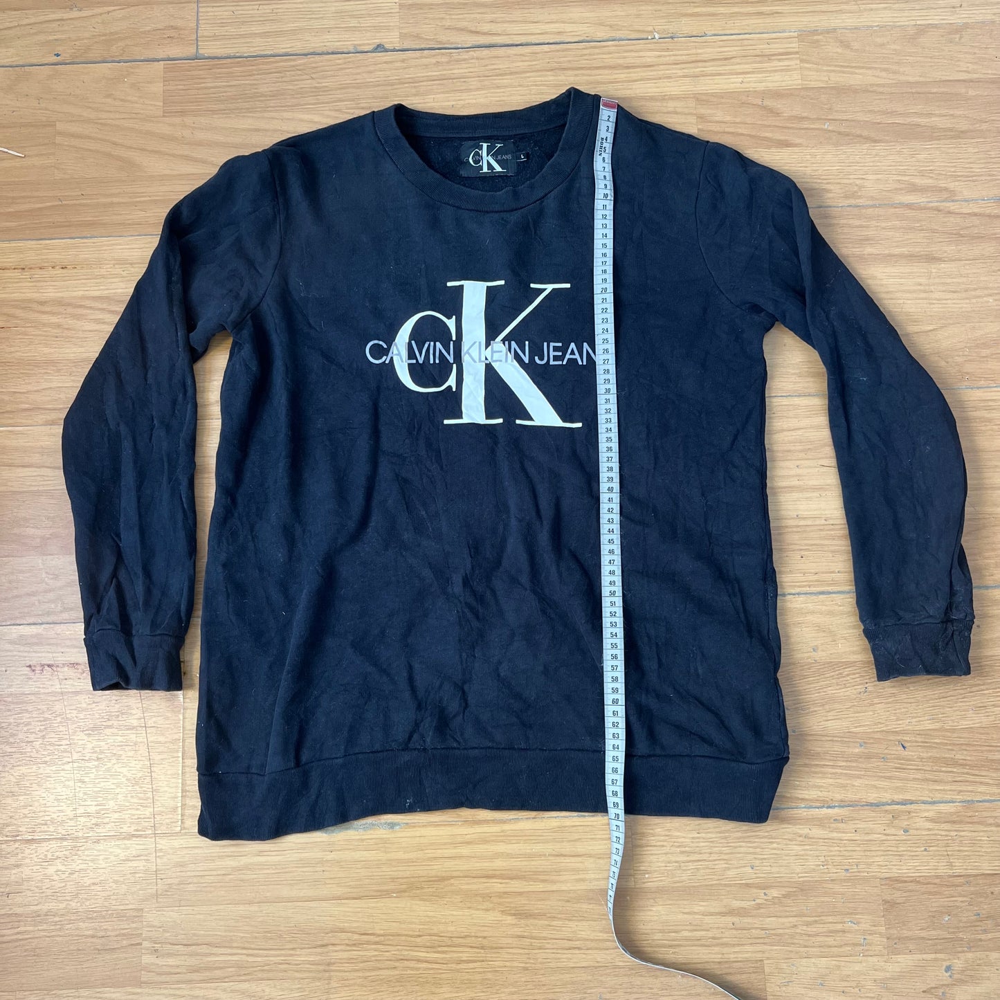 Sweat noir Calvin Klein sans capuche – Taille L