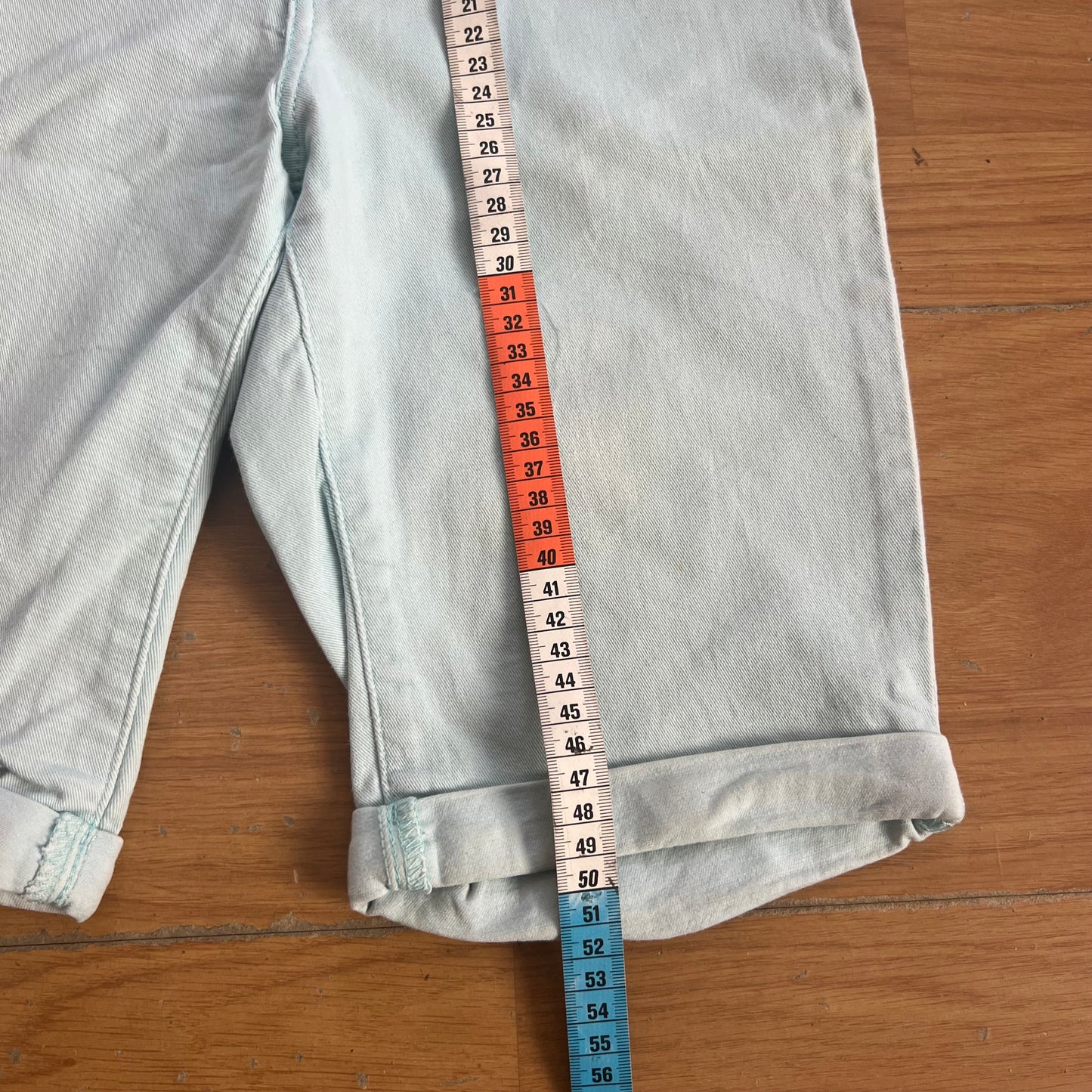 Short en jean bleu clair - Levi’s - Taille 27 by SARLOTTE