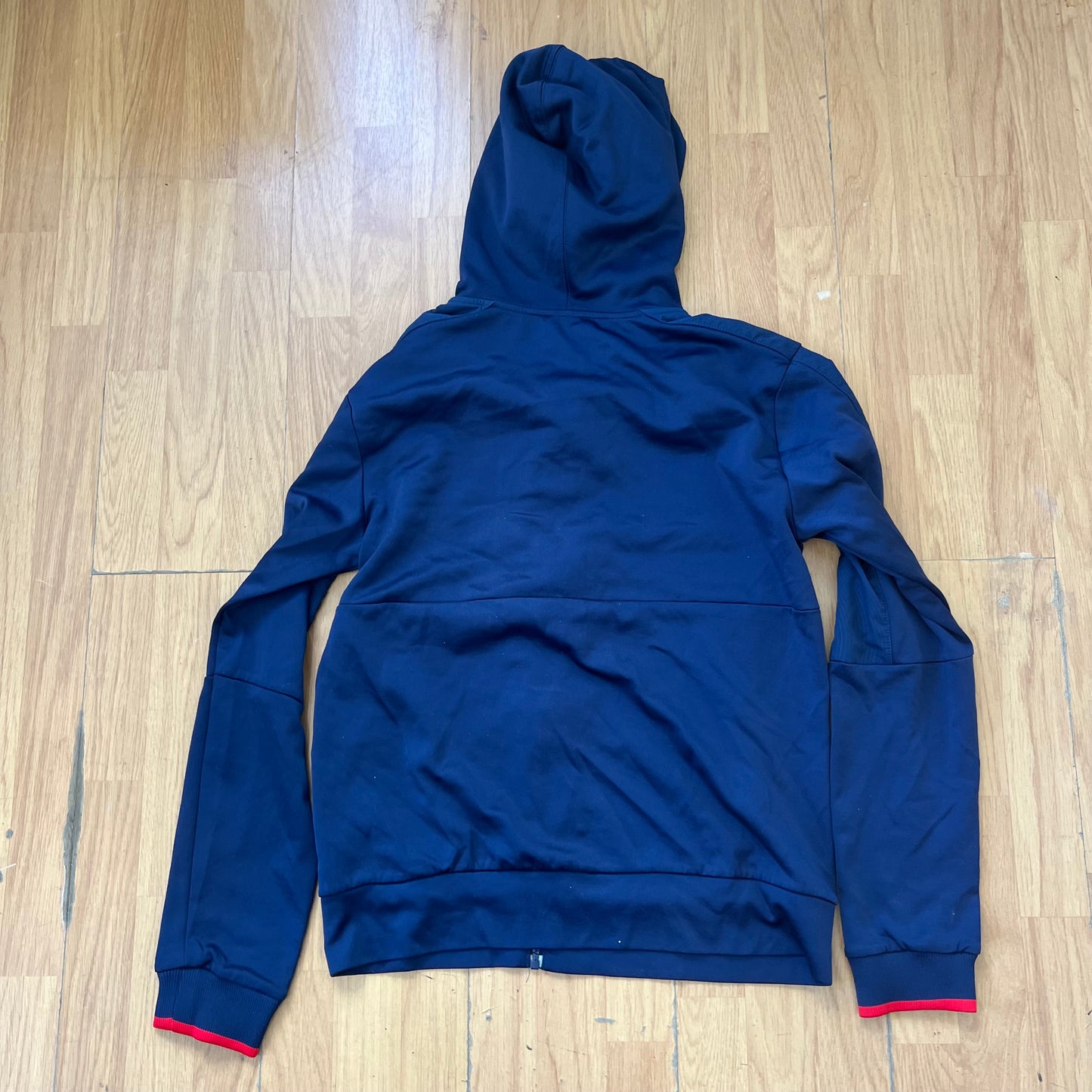 Sweat zippé bleu avec capuche rouge - Reebok - Taille M