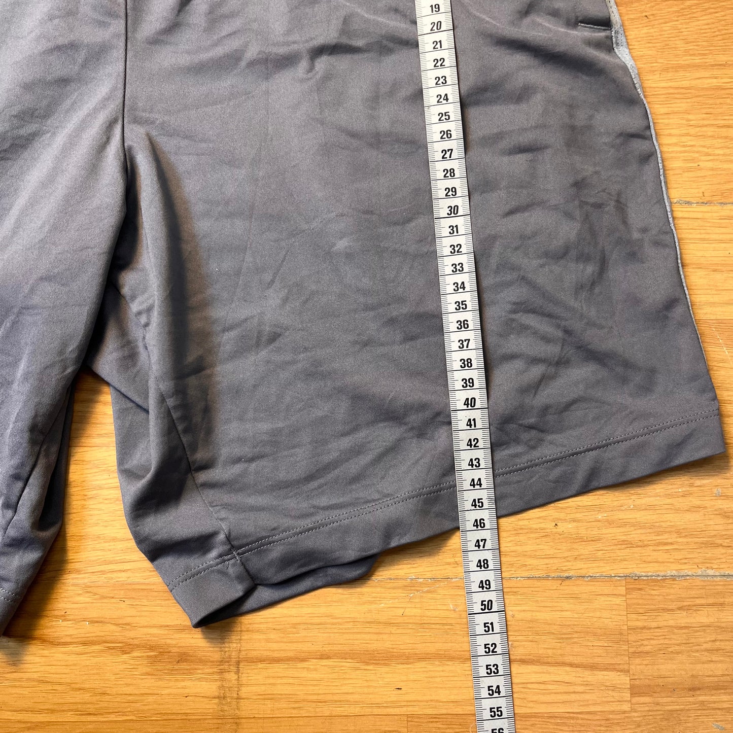 Short gris Under Armour – Taille – L