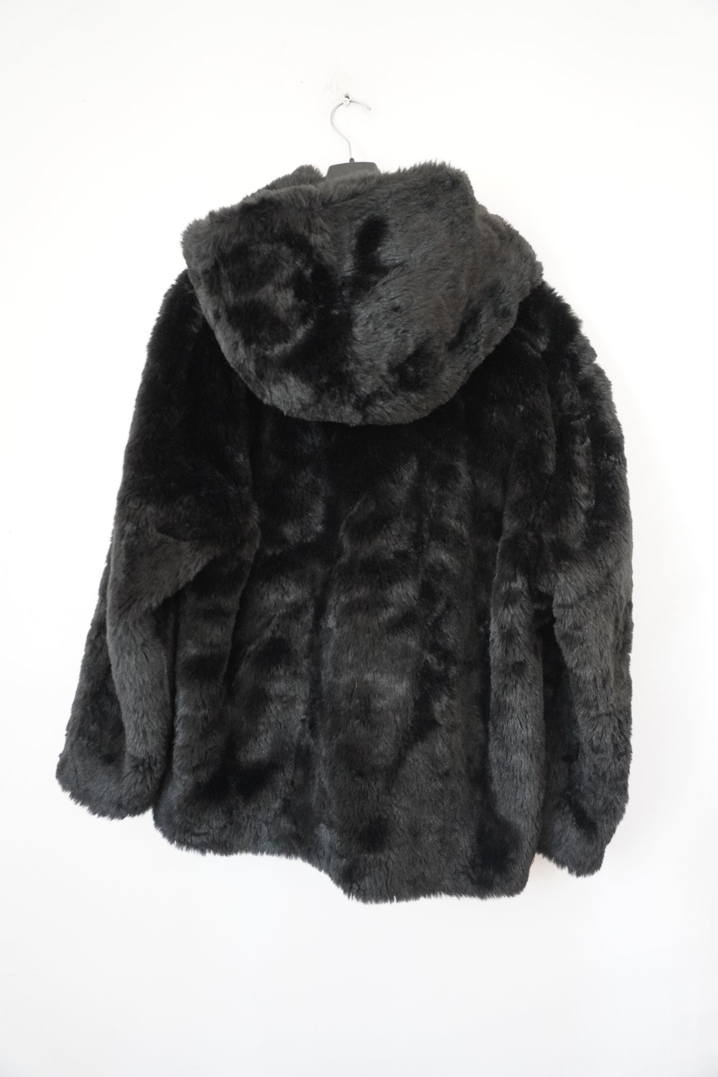 Manteau fourrure noir – Taille – M