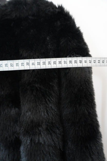 Manteau fourrure noir – Taille – M