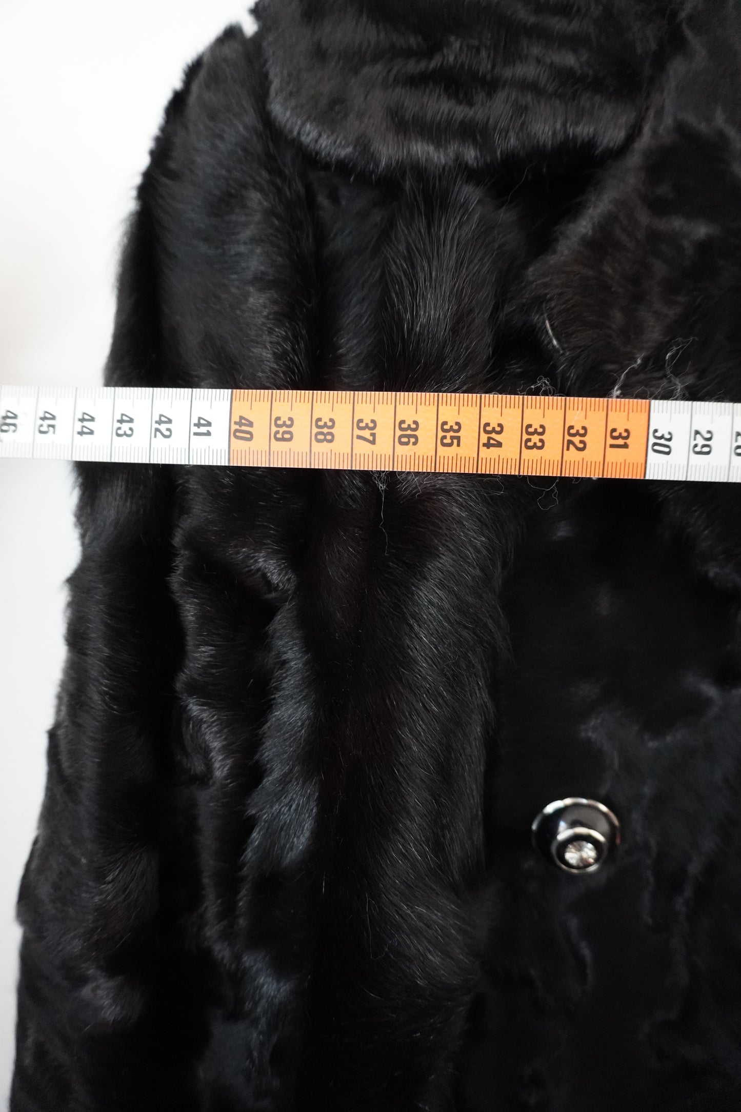 Manteau fourrure noir – Taille – M