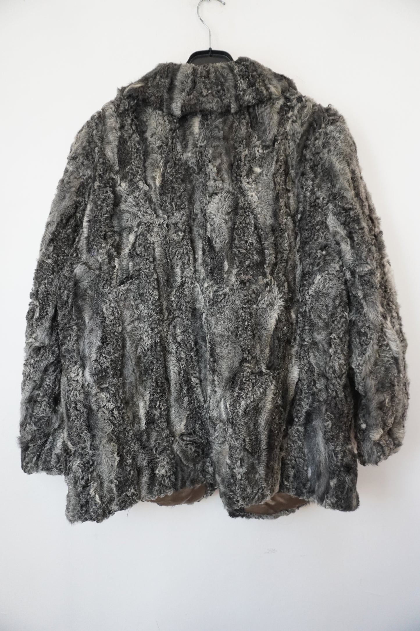 Manteau fourrure gris foncé Pelze – Taille – L