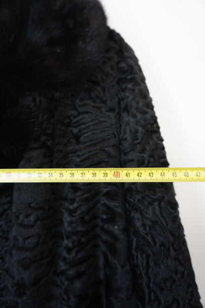 Manteau fourrure noir – Taille – M